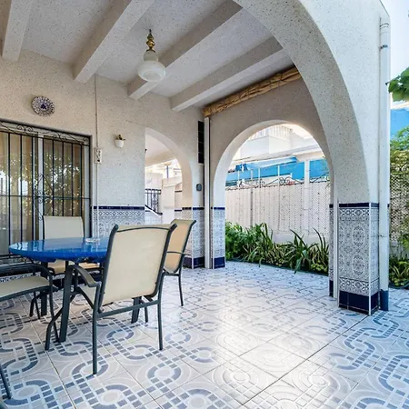 Casa de Férias The Lemon Tree House Torrevieja